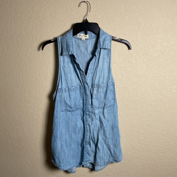 Cloth‎ & Stone Womens XS Button Up Sleeveless Chambray Top Pockets Lightweight - Picture 1 of 7
